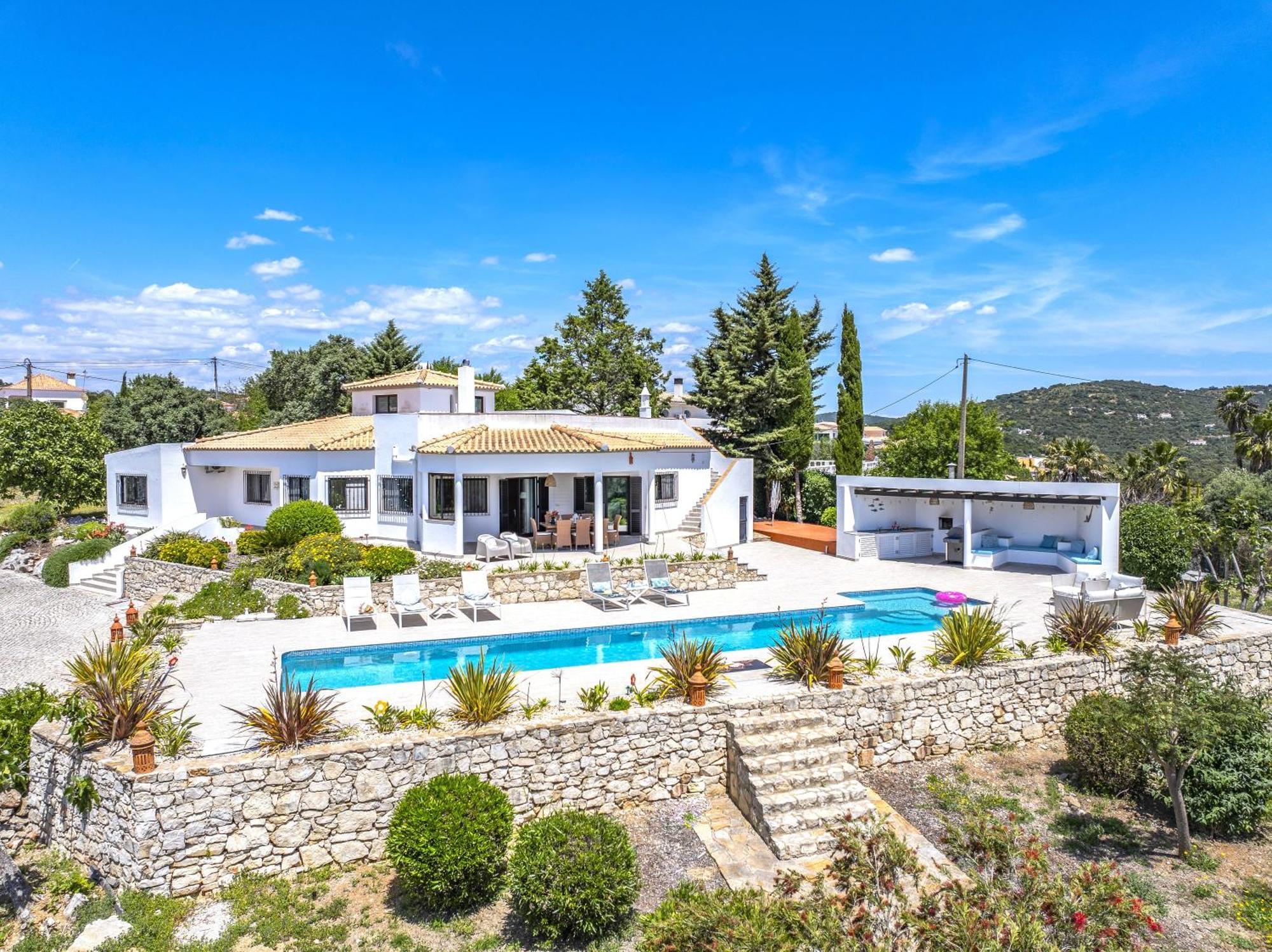 Private Oasis In Algarve With Pool & Fruit Garden Villa